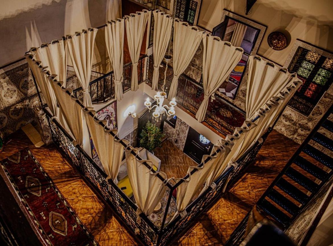 riad msholidays - privatisé jusqu'à 8 personnes - jacuzzi Marraquexe Exterior foto